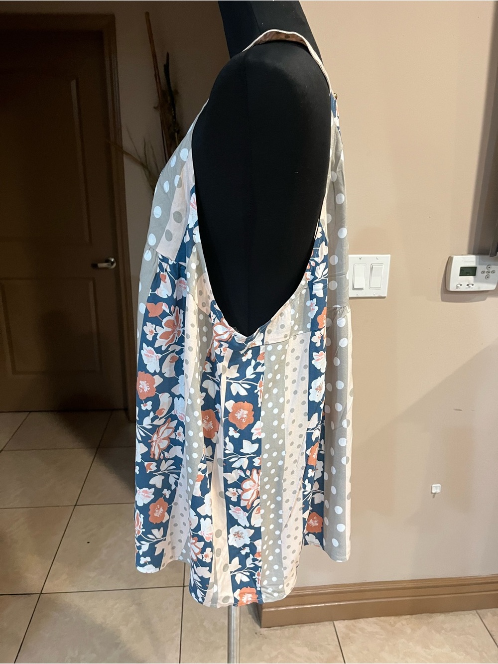 ANDREE BY UNIT Blue Floral & Peach Polka Dot Halter blouse - Picture 2 of 5